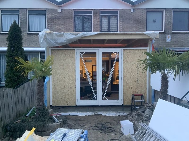 Uitbouw